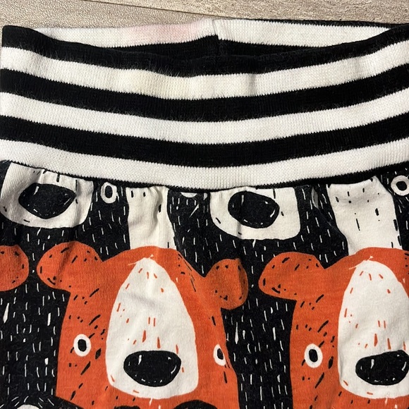 Modern Infant Outfits and Crib Shoes Lot - Picture 6 of 16